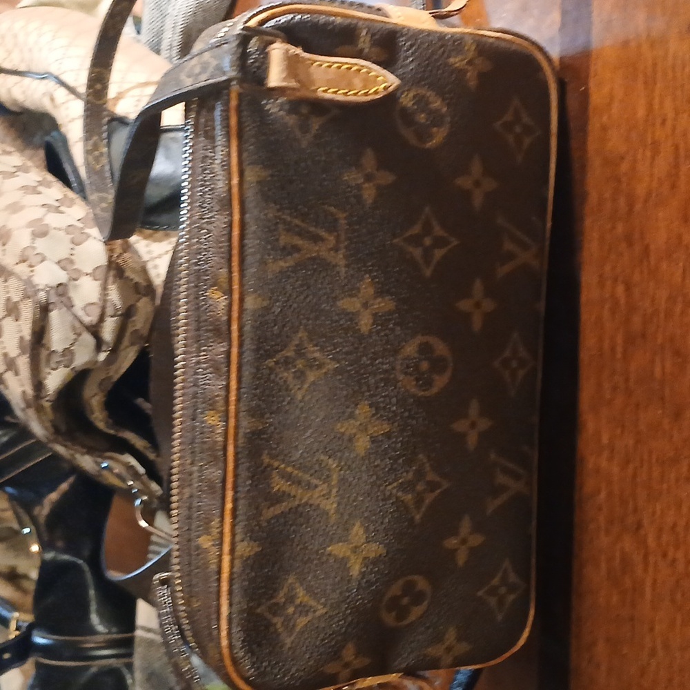 Louis Vuitton Monogram Brown Pouch - Picture 2 of 16